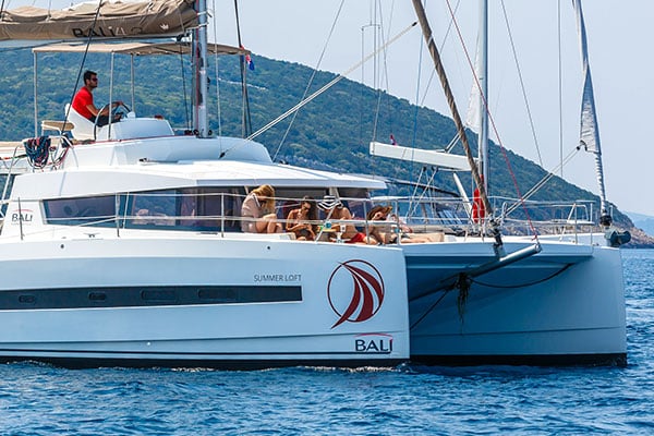 services skippered charter